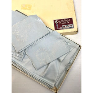 Candlelight Damask Tablecloth (54" x 54") and 4Napkins (14 x 14) Dresden Blue